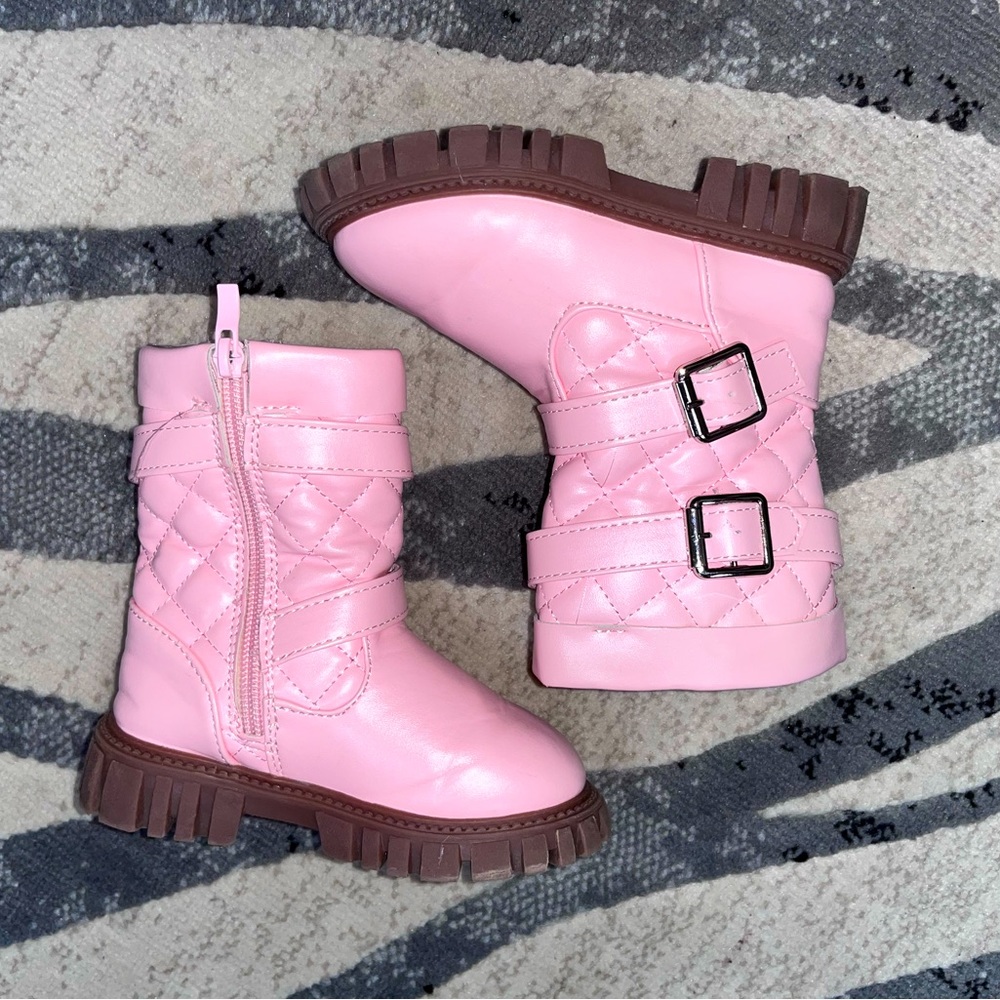 Bubble gum Pink Toddler size 7 Zip Up mid calf boot